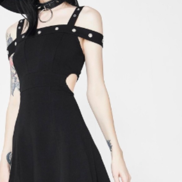 Tripp NYC Cutout Grommet Dress Size M - Picture 4 of 4